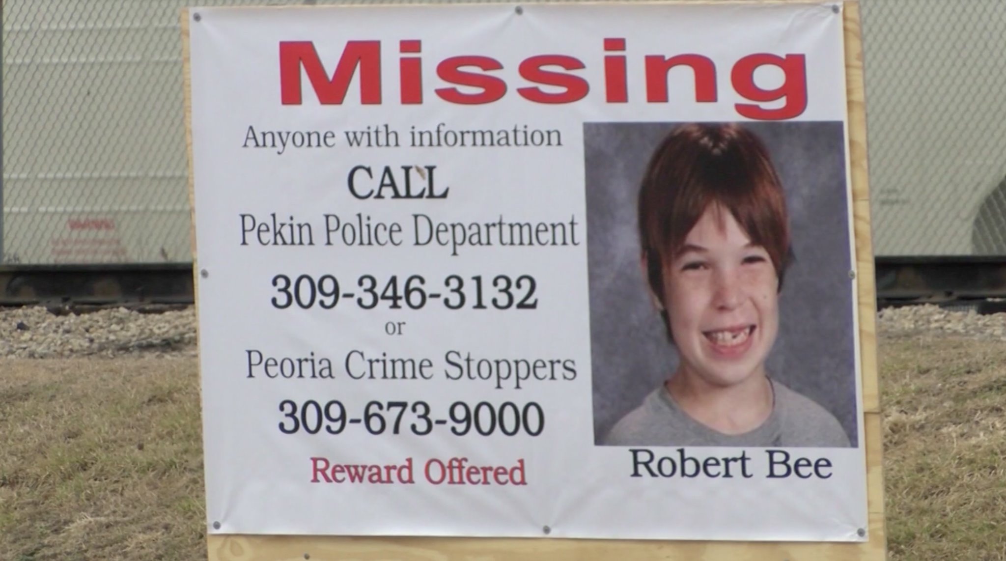 Photo of missing child sign for Robert Bee
